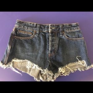 Free people denim shorts. Never worn!!!!